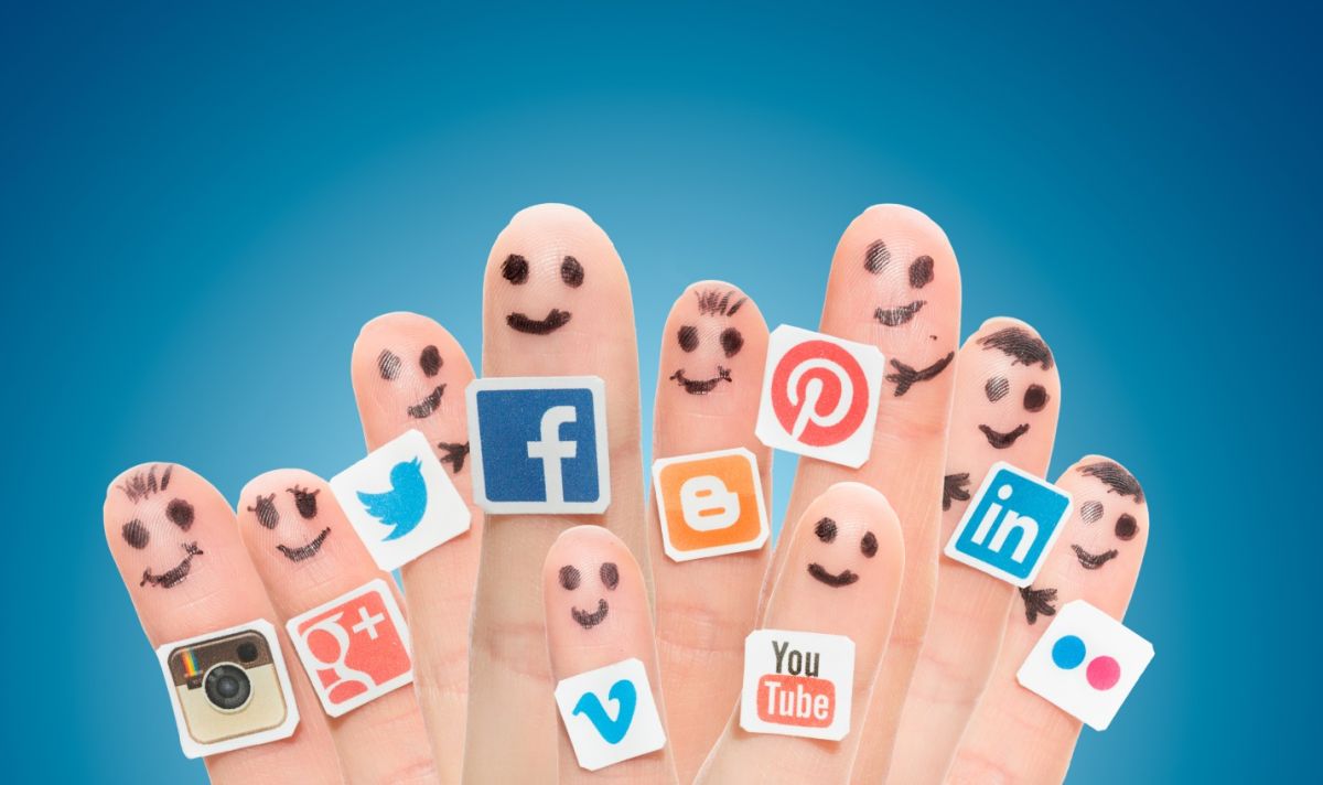 Social Media at your fingertips